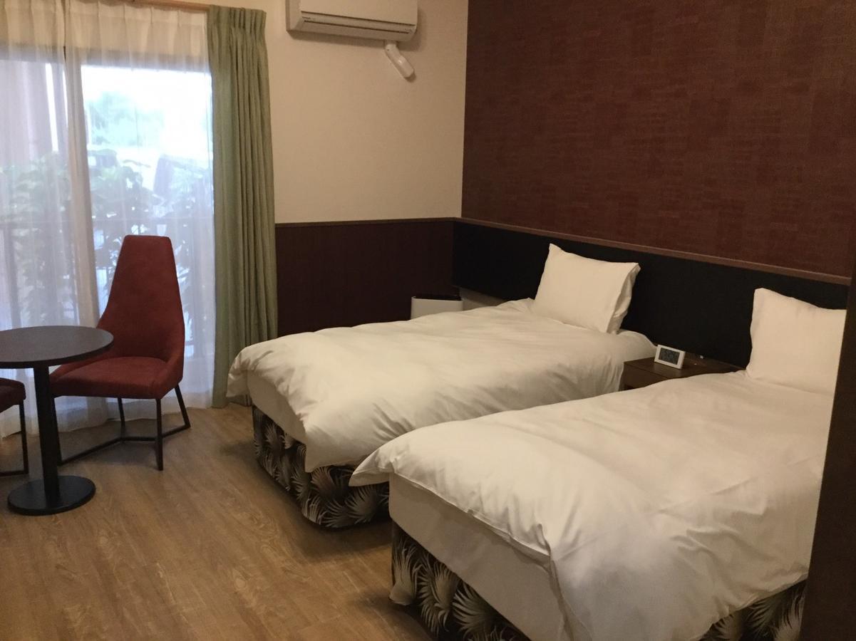 Seaside Hotel The Beach Chatan Εξωτερικό φωτογραφία